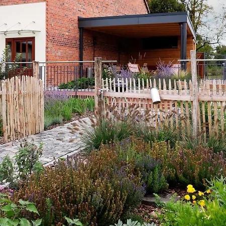 Mohnblume アパート *